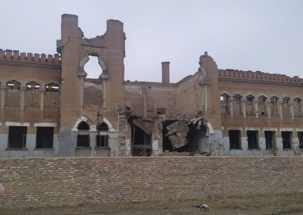 Экскурсия в "Английский замок" — "Дом детско-юношеского туризма и экскурсий"